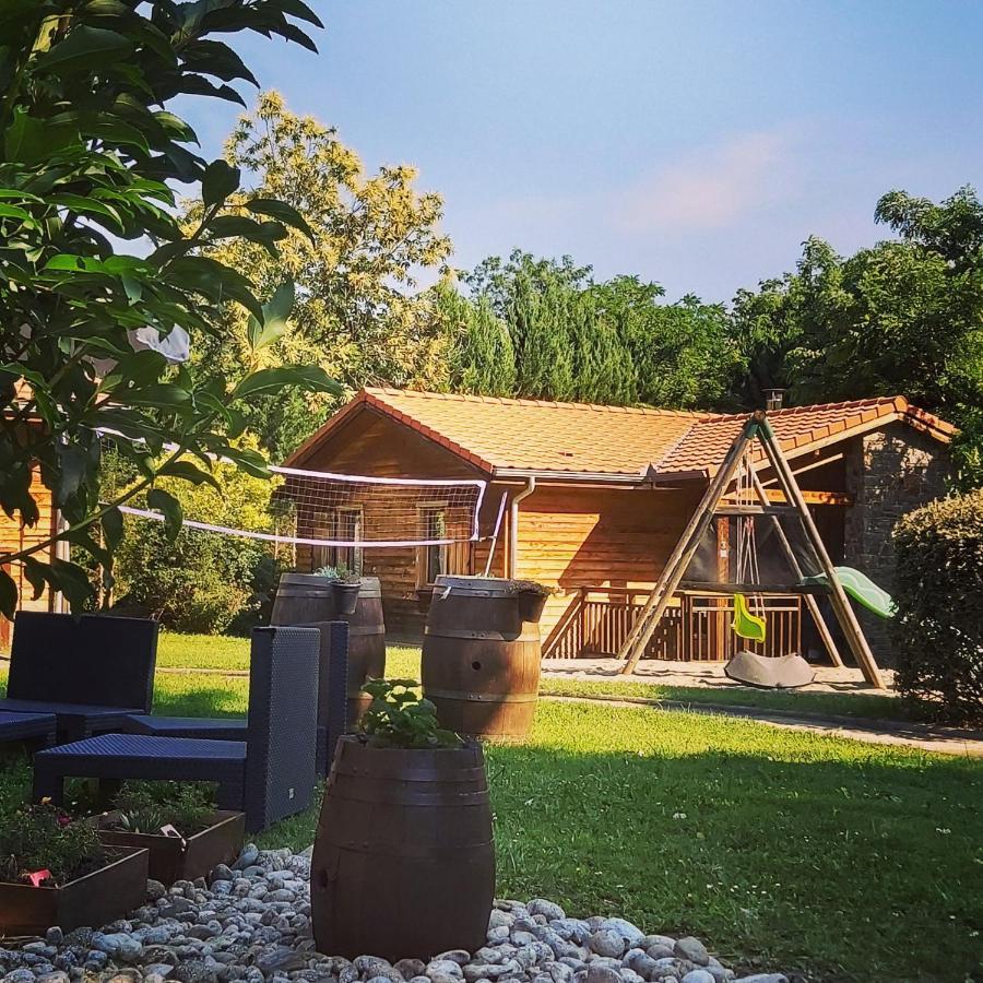 Aparthotel Le Hameau du Comté de Foix Mercus-Garrabet Exterior foto