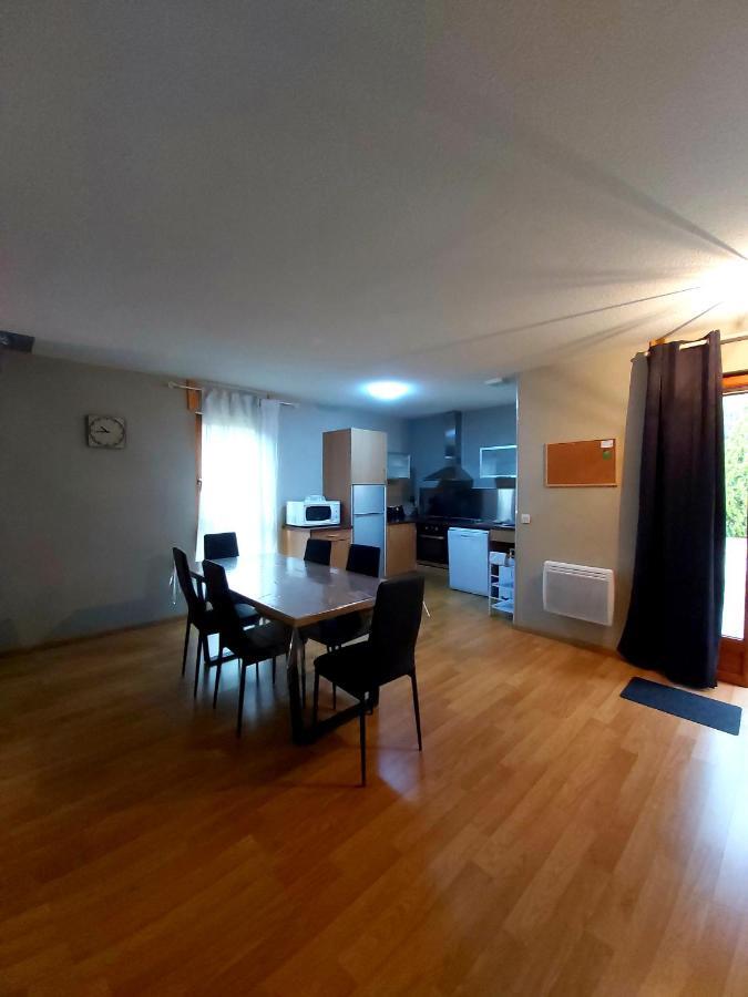 Aparthotel Le Hameau du Comté de Foix Mercus-Garrabet Exterior foto