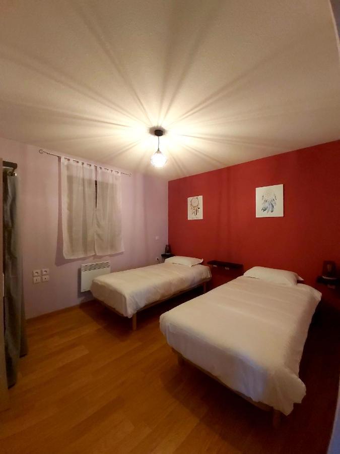 Aparthotel Le Hameau du Comté de Foix Mercus-Garrabet Exterior foto